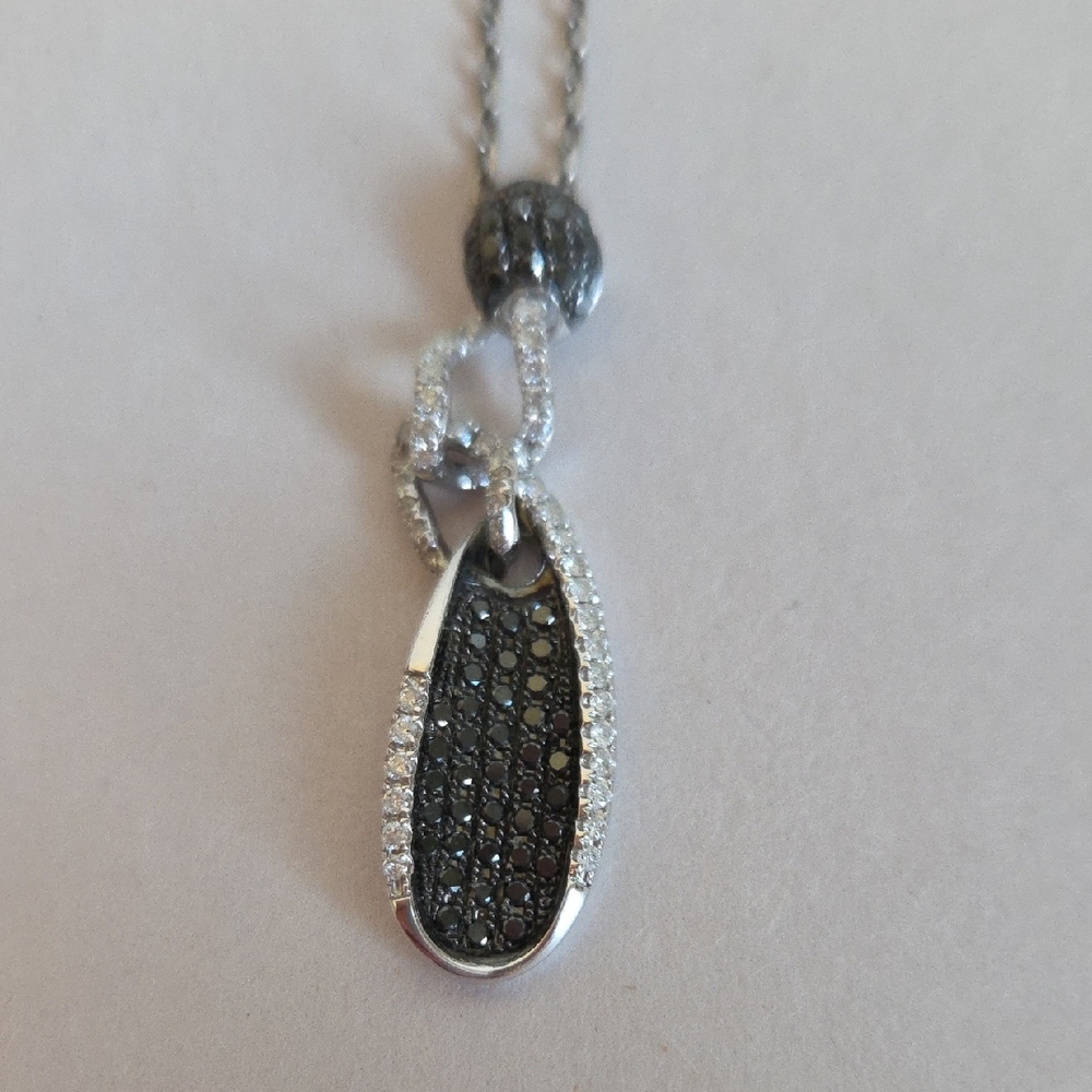 White Diamond & Black Pendant Necklace